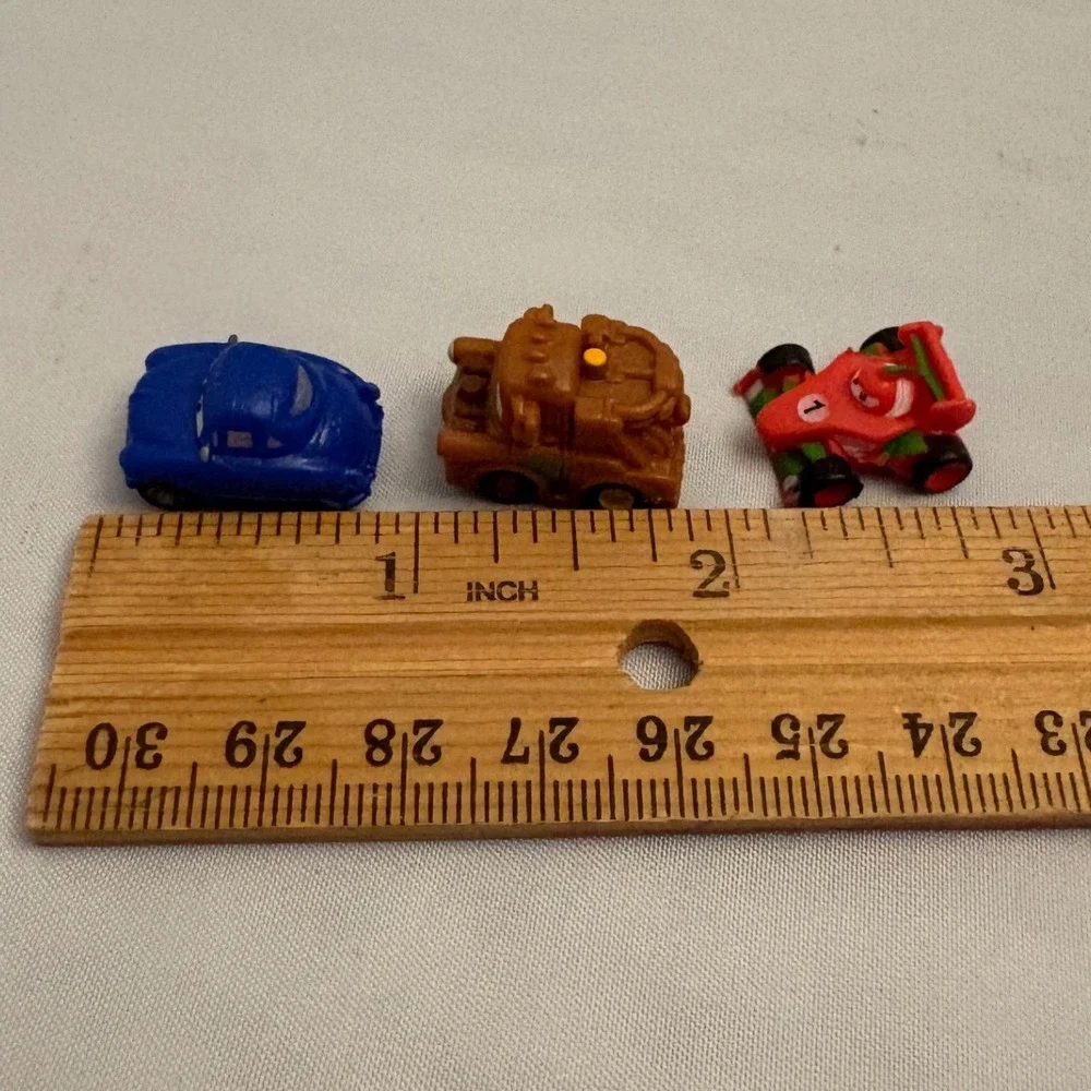 Disney Pixar Cars Mini Toy Cars‎ Lightning McQueen Mater Luigi Squinkies Retired